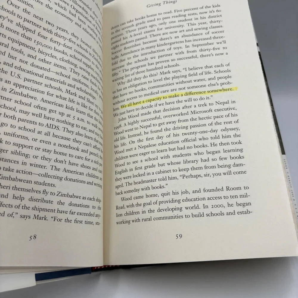 Bill Clinton Giving‎ How Each of Us Can Change the World Hardcover Book 07 Knopf